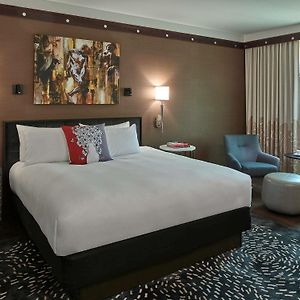 Superior King Room Roll Shower Mobility Accessible